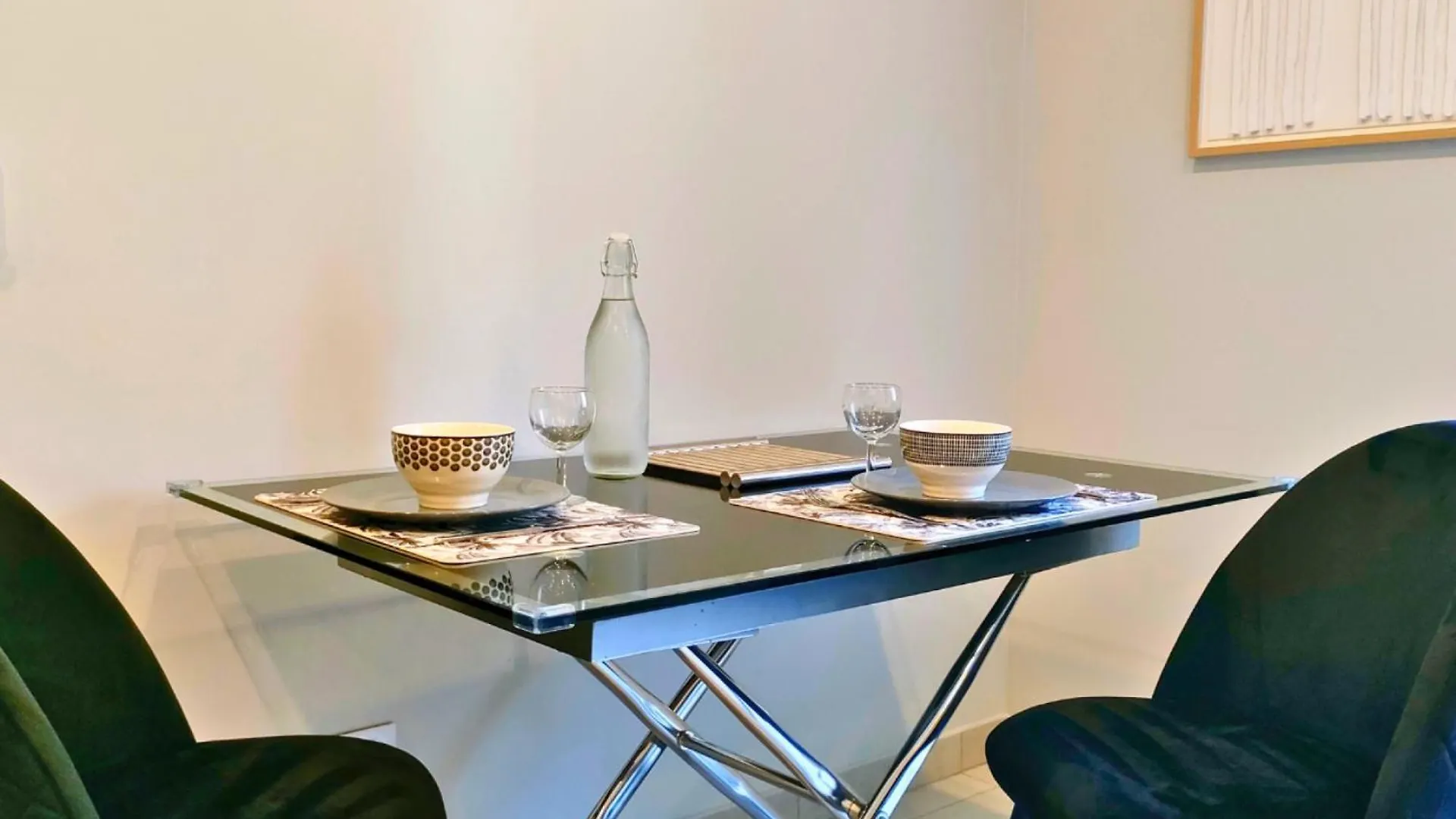Appartement Charmant Studio Avec Parking Gratuit Vals-les-Bains